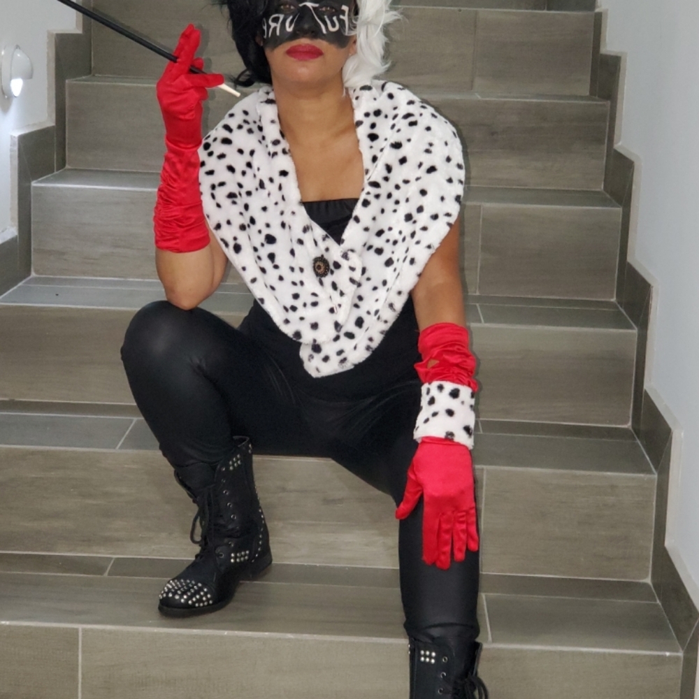 ⚪️🔴⚫️Evil Madame Costume ⚪️🔴⚫️